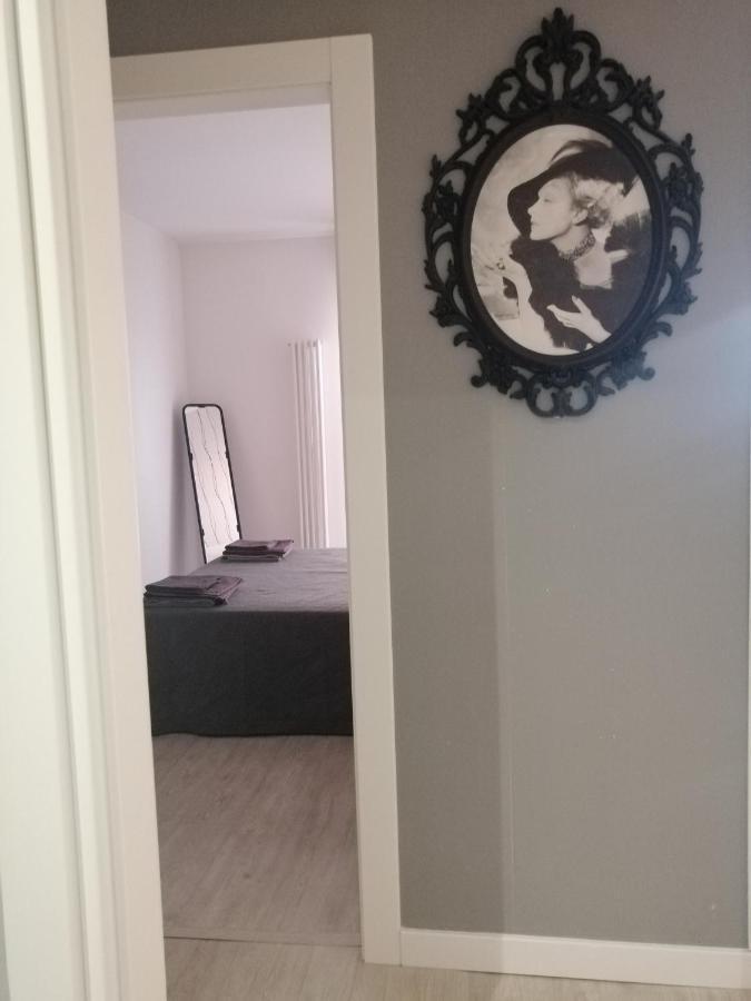 Adam Apartment Verona Esterno foto